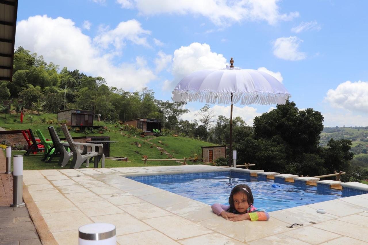 Adama Biohotel Calima Bagian luar foto