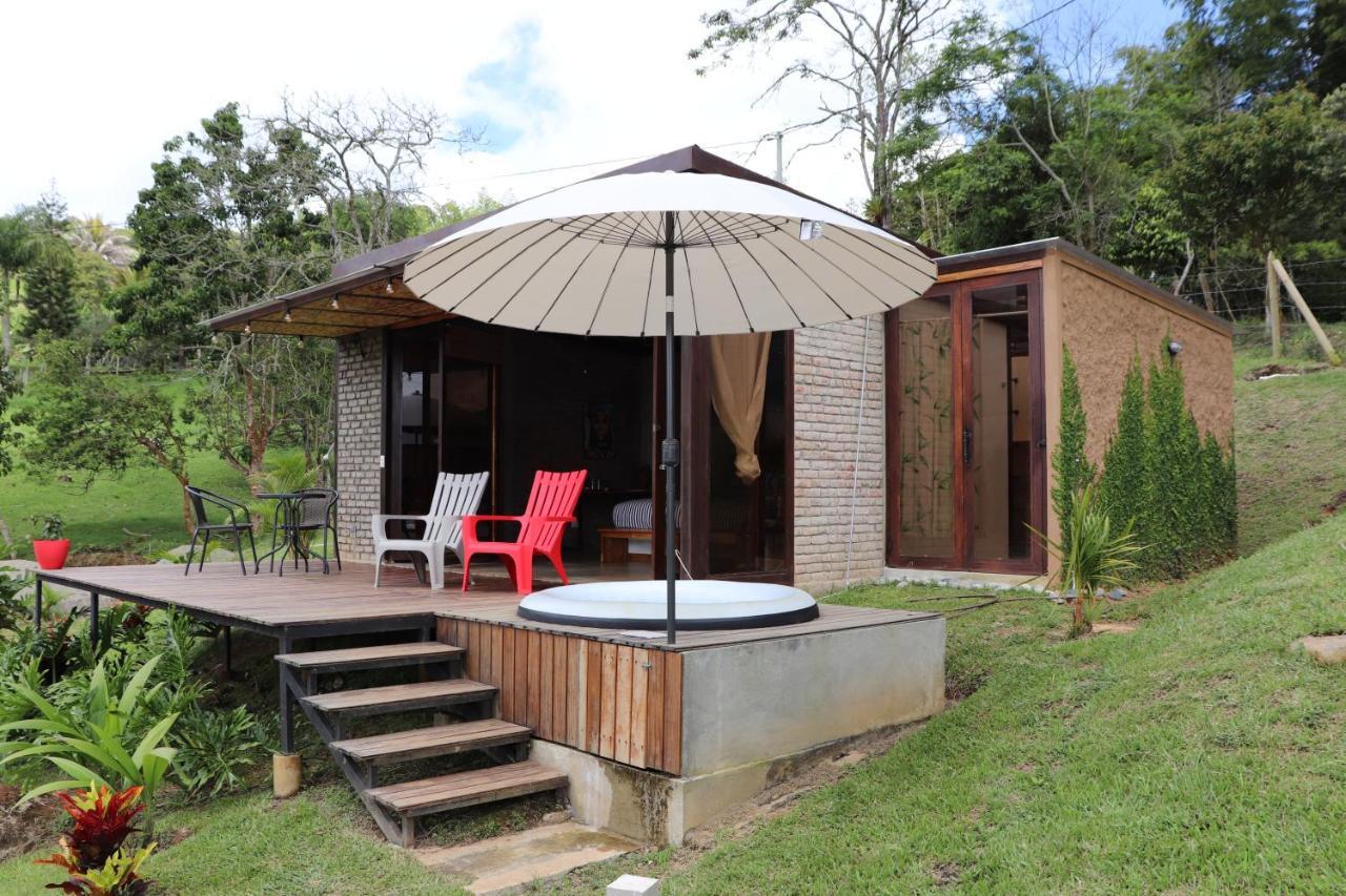 Adama Biohotel Calima Bagian luar foto