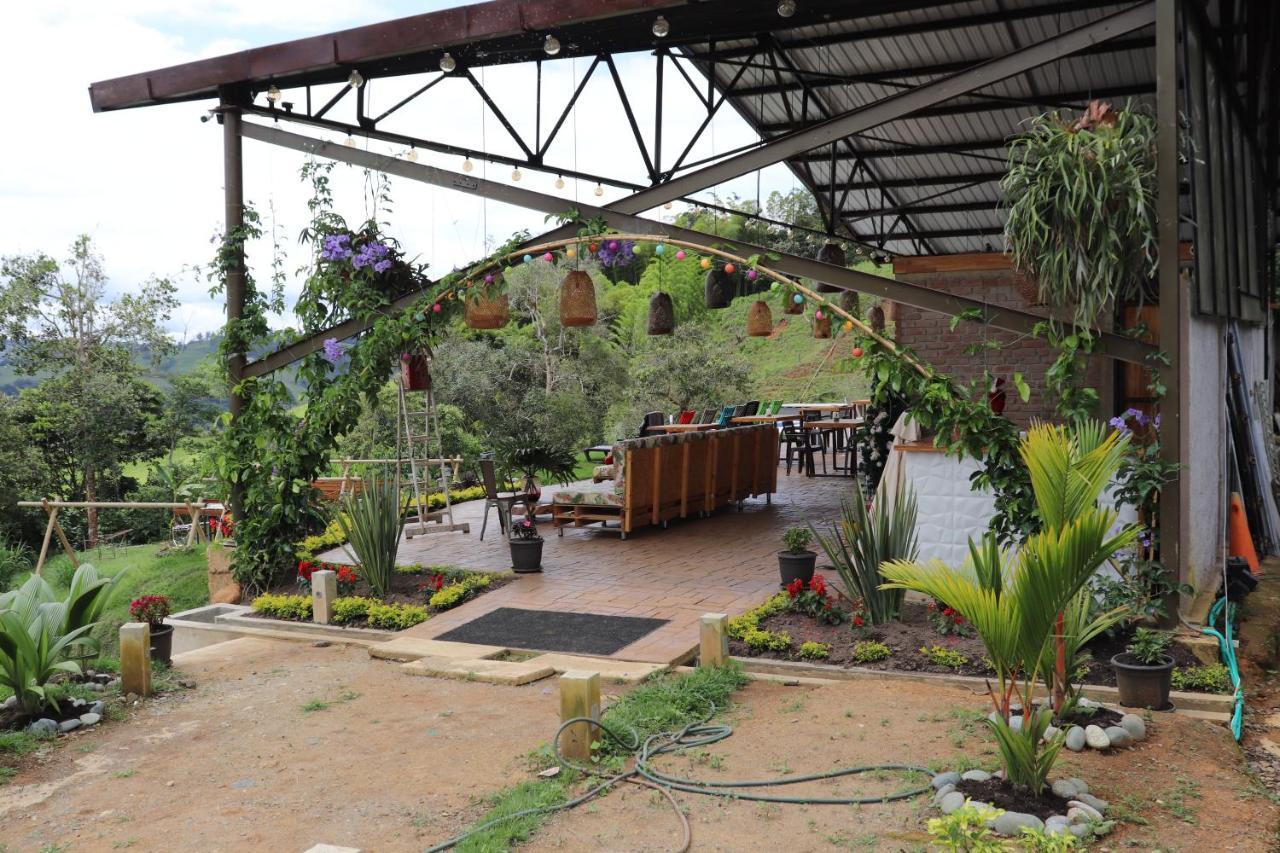 Adama Biohotel Calima Bagian luar foto