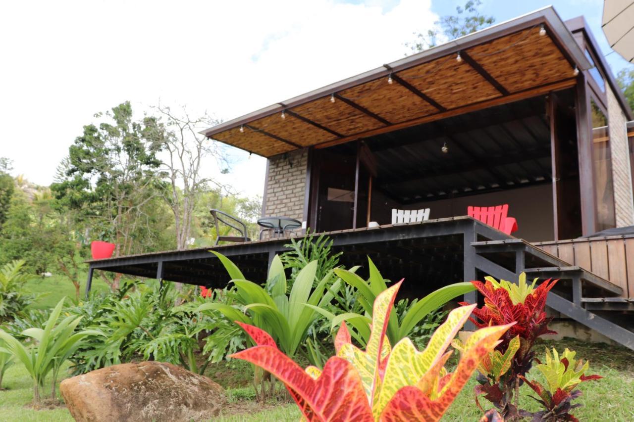 Adama Biohotel Calima Bagian luar foto