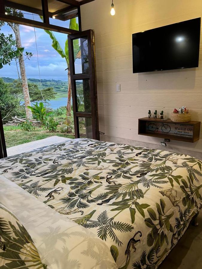Adama Biohotel Calima Bagian luar foto