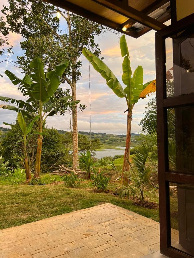 Adama Biohotel Calima Bagian luar foto